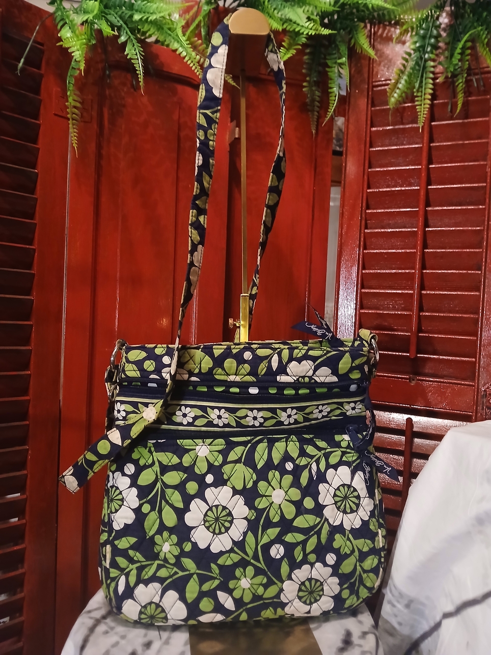 Vera Bradley Navy Floral Quilted Crossbody Bag - Picture 3 of 7